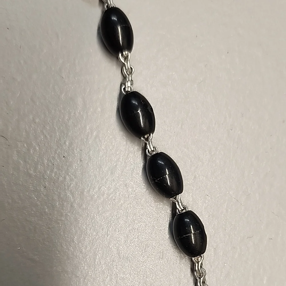 Vintage Black Beaded Rosary | Italy | Catholic Prayer Beads | Crucifix - Picture 6 of 7